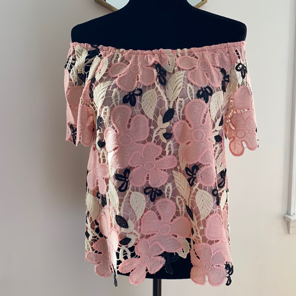 BB Dakota top